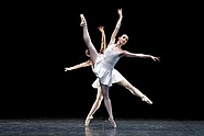 [Translate to English:] Magdalena Ciechowicz w „Concerto Barocco” George'a Balanchine'a, fot. Ewa Krasucka